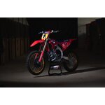 Tomasin R&D Honda CRF450 sisältäen täydellisen T500 konepaketin