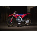 Tomasin R&D Honda CRF450 sisältäen täydellisen T500 konepaketin