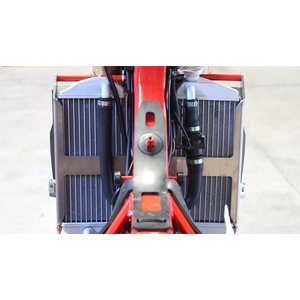 AXP Racing Radiator Braces Red spacers Gas-gas EC250-EC300 18