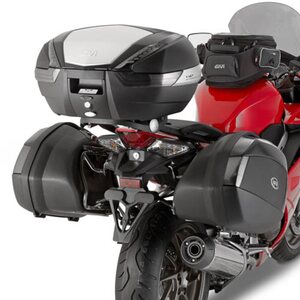 Givi Monorack peräteline Honda VFR 800 F (14)