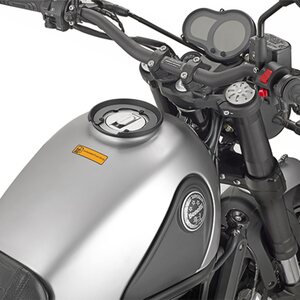 Givi Kiinnike Tanklock-laukkujen kiinnittämiseen, Benelli
