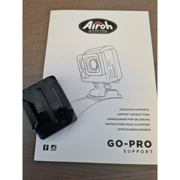 Airoh Aviator 3 Go pro kit