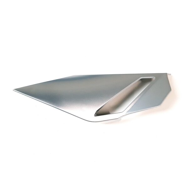 Linhai FRONT LOWER RIGHT DECORATIVE COVER (SILVER)